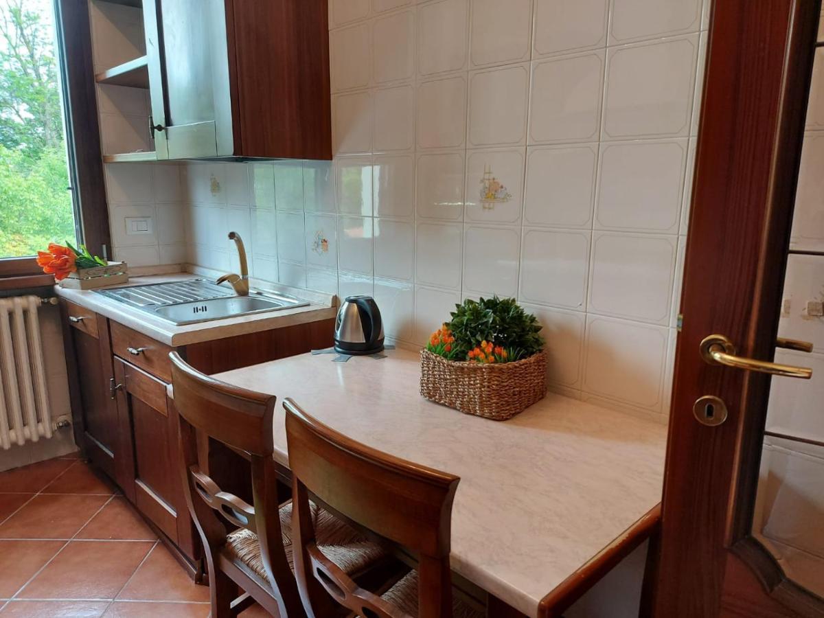 Bnbook Casa Dei Peschi - Lago Di Monate Cadrezzate Екстер'єр фото