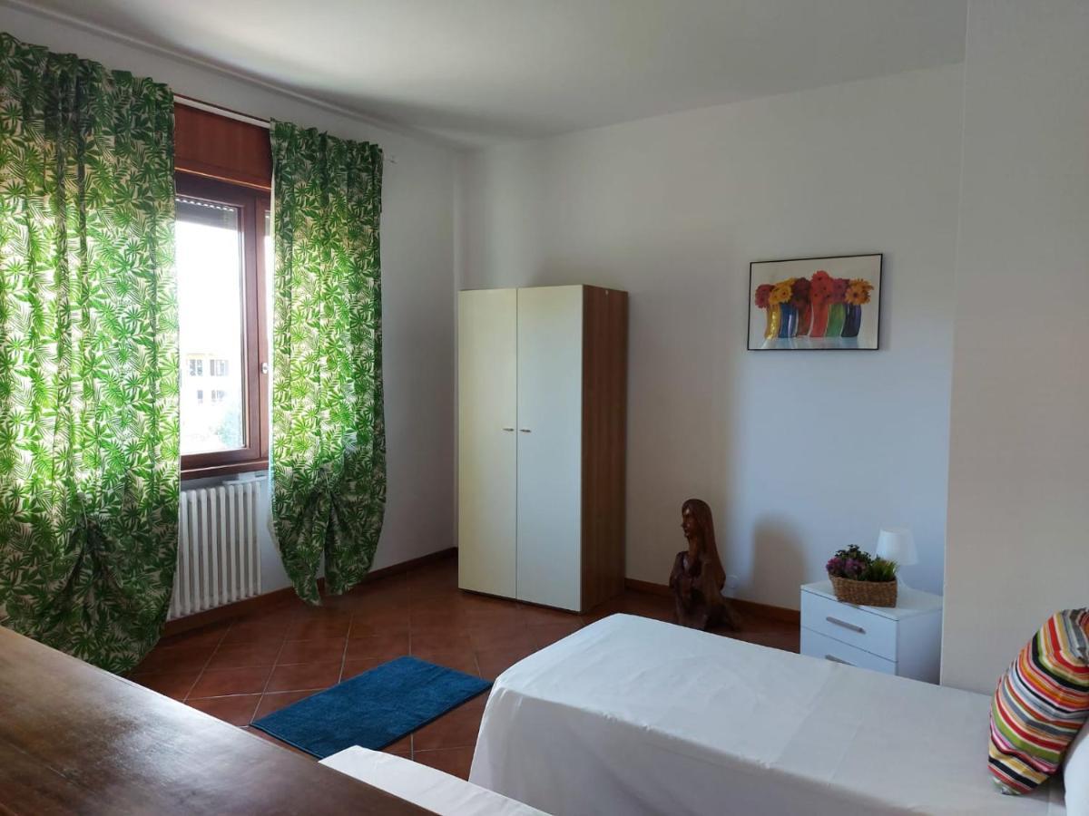 Bnbook Casa Dei Peschi - Lago Di Monate Cadrezzate Екстер'єр фото